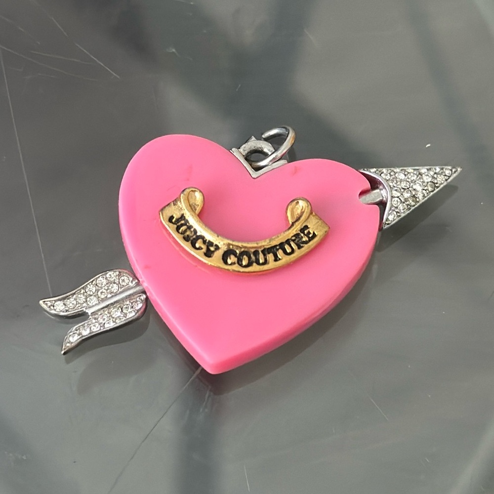 Y2K rare Juicy Couture Pendant